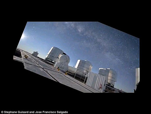 <span style='font-size: 30px;'>科学家用延时技术 拍地球移动神奇场景</span> 科学家用延时技术 拍地球移动神奇场景